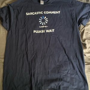 Graphic tee never warn